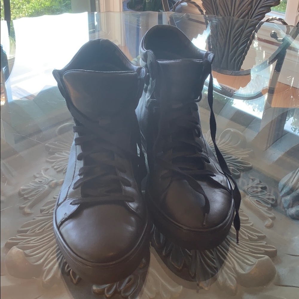 Brand new leather Rudsak shoes